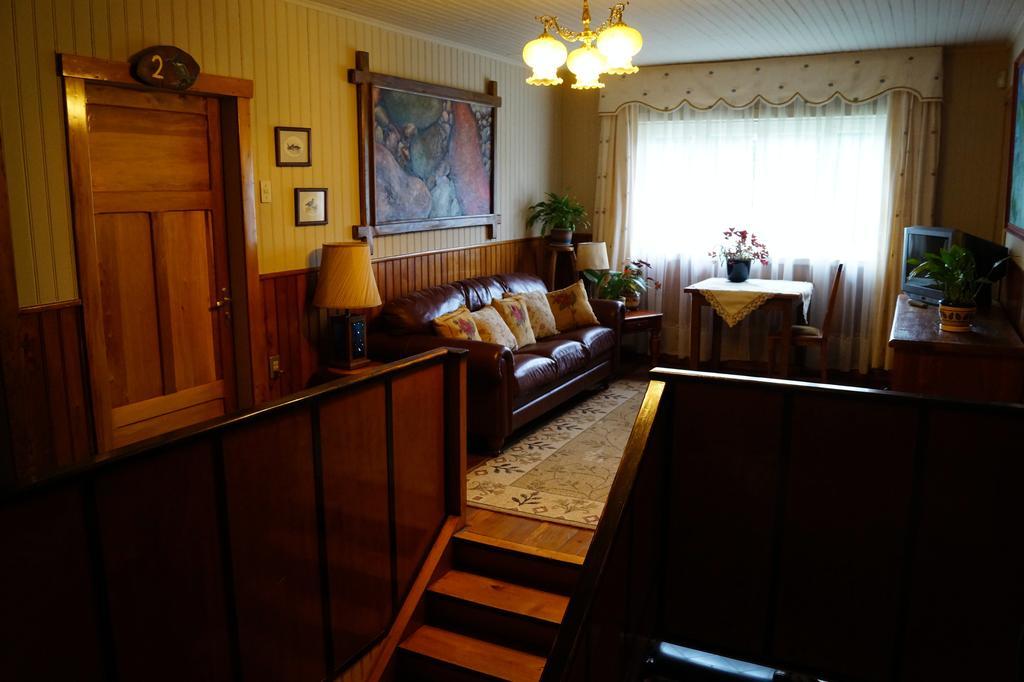 Tradicion Austral Bed & Breakfast Puerto Varas Exteriör bild